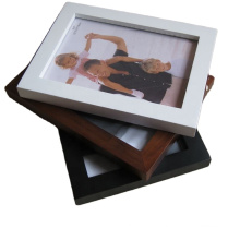 Custom wholesale New Design High Quality White 6*8 Wood Photo Frame for home decoration